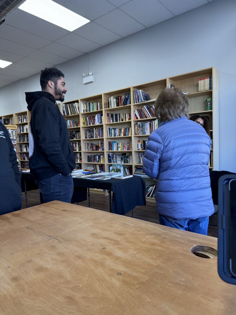 mission-curiosity-bookstore